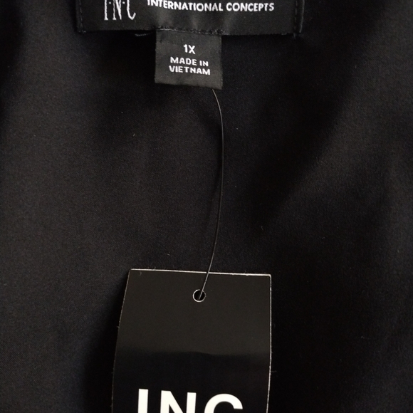 I.N.C. International Concepts Plus Size Surplice Wrap Blouse NWT 1X - Picture 7 of 8